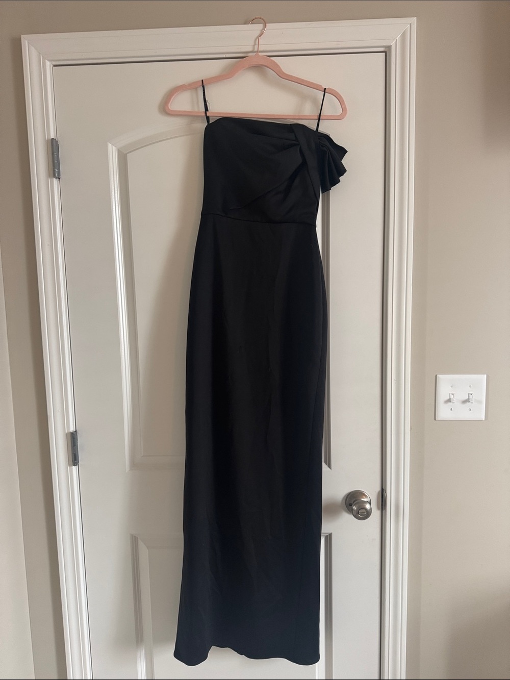 Black Halo Eve Formal Dress size: 0